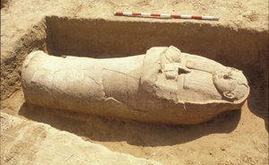 Sarcófago antropoide de Phoenician